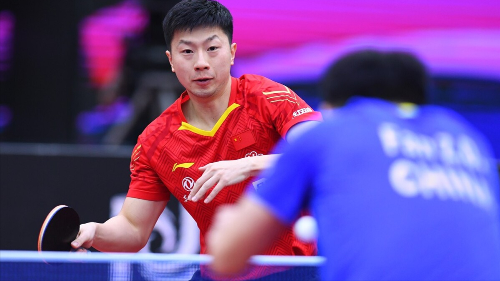 把镜头拉回 把镜头拉回